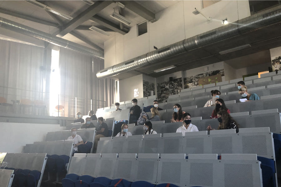 Nos étudiants internationaux en Amphithéâtre école de design, rentrée,
