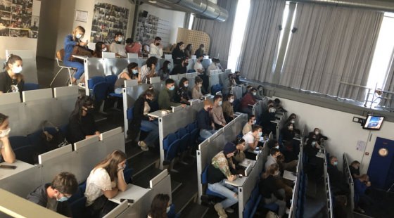 Les étudiants en 5ème année école de design ; rentrée